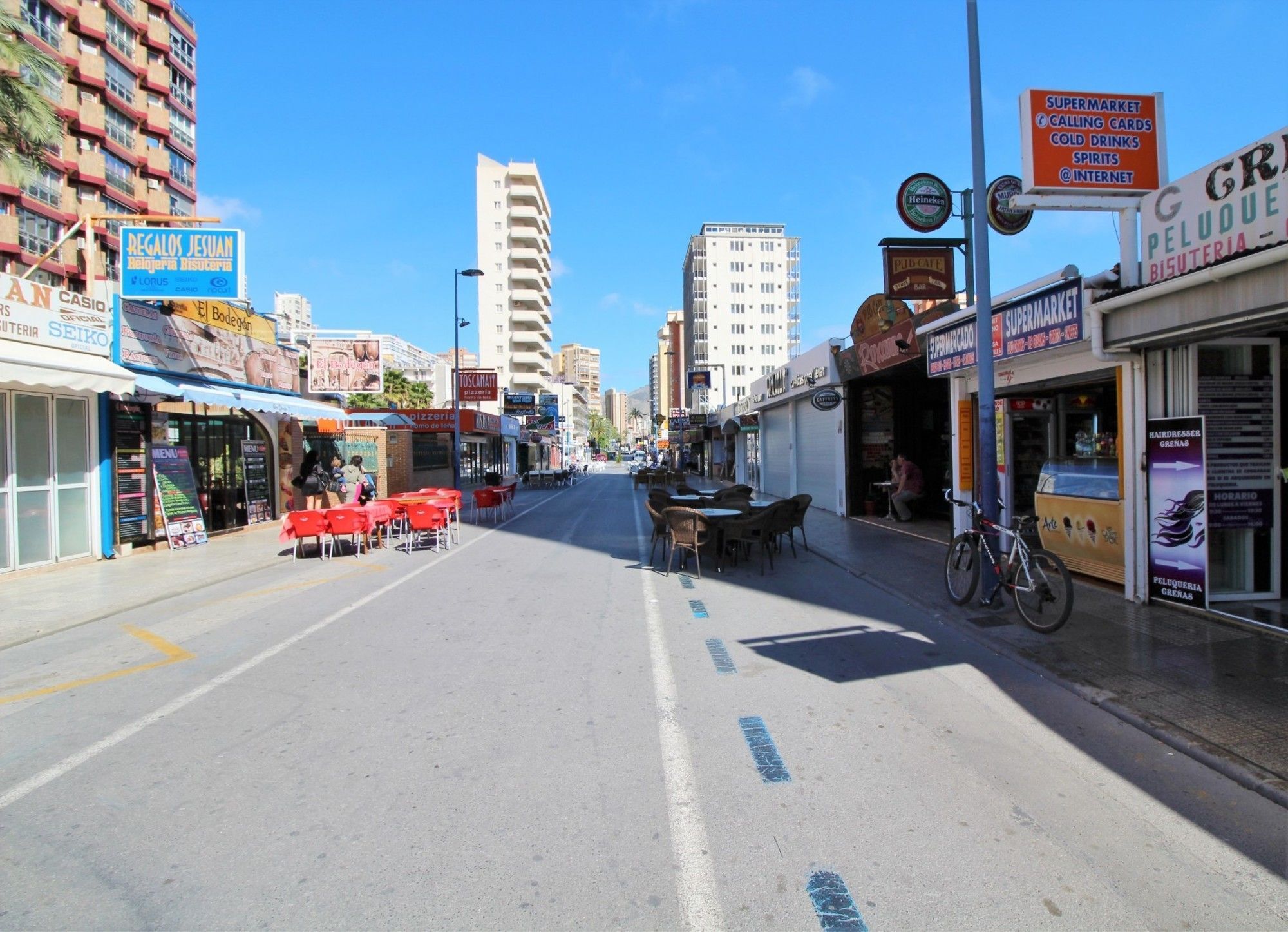 Pinos 9b * Benidorm